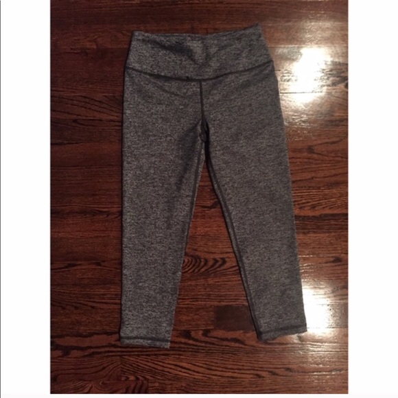 Victoria's Secret Pants - VS Sport Knockout capris
